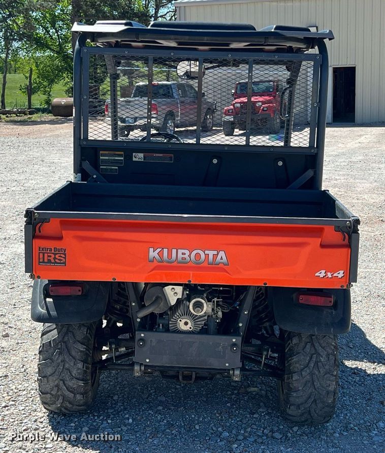 image for item LG9077 2015 Kubota RTV-X900  utility vehicle
