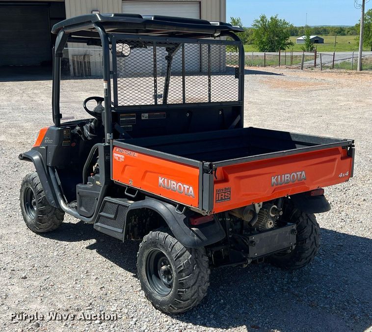 image for item LG9077 2015 Kubota RTV-X900  utility vehicle