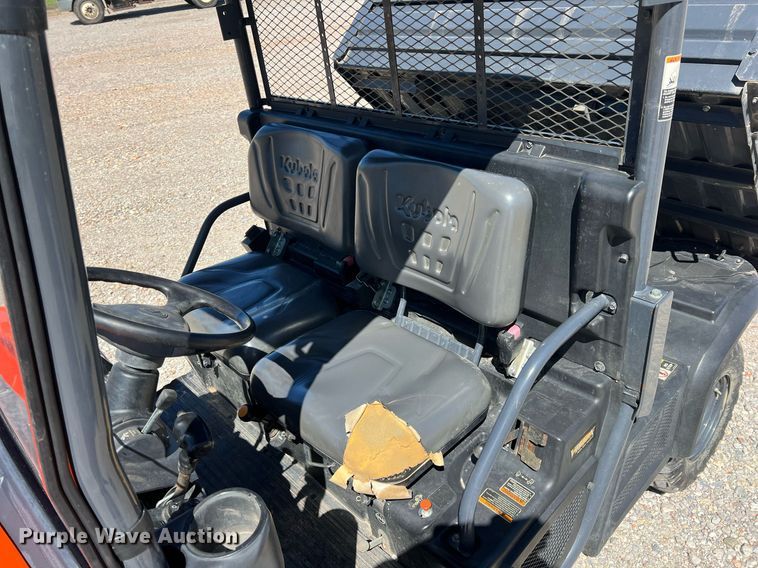 image for item LG9077 2015 Kubota RTV-X900  utility vehicle
