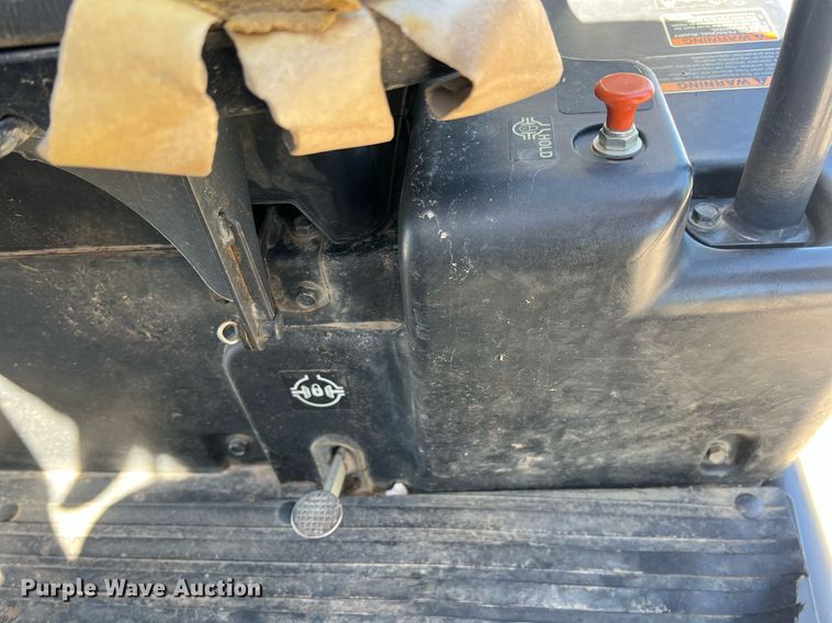 image for item LG9077 2015 Kubota RTV-X900  utility vehicle