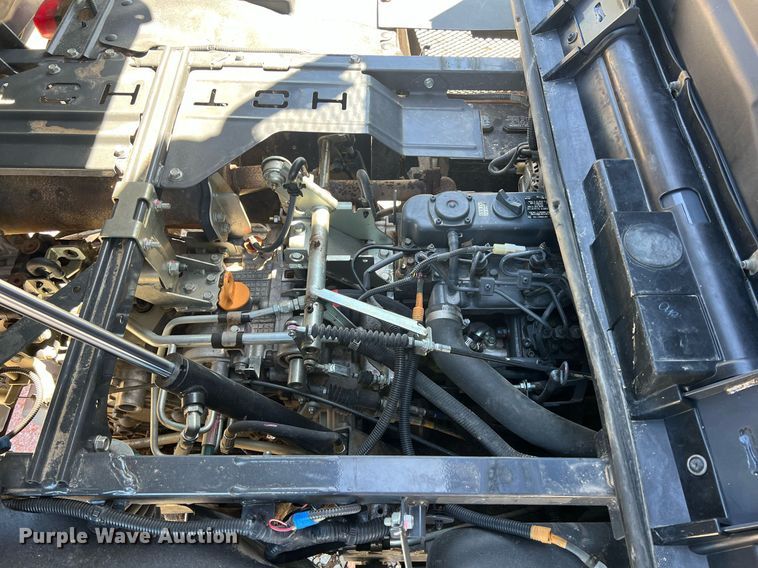 image for item LG9077 2015 Kubota RTV-X900  utility vehicle