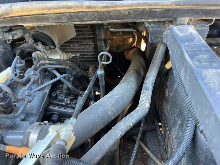 image for item LG9077 2015 Kubota RTV-X900  utility vehicle