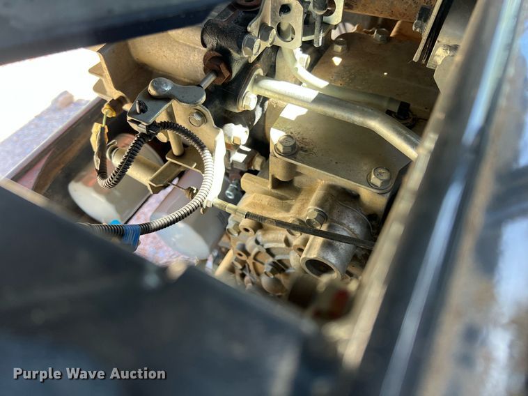 image for item LG9077 2015 Kubota RTV-X900  utility vehicle