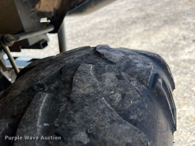 image for item LG9077 2015 Kubota RTV-X900  utility vehicle