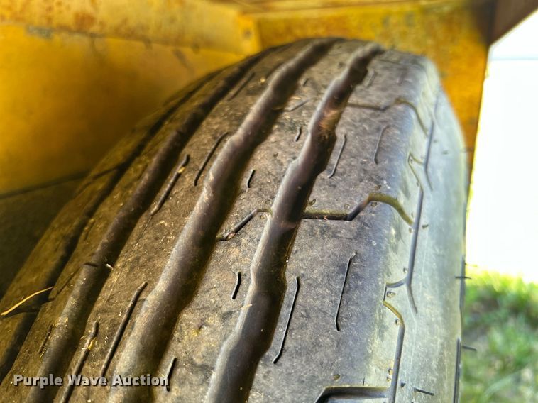 image for item LG9088 Lerori 185  air compressor