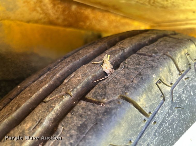 image for item LG9088 Lerori 185  air compressor