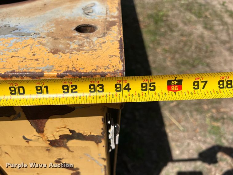 image for item LG9092 Utility bed