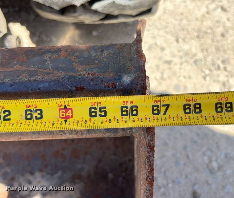 image for item LG9094 Scat Trak 1700C  skid steer loader