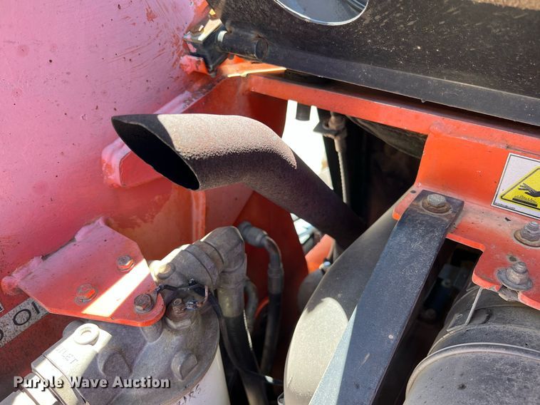 image for item LG9094 Scat Trak 1700C  skid steer loader