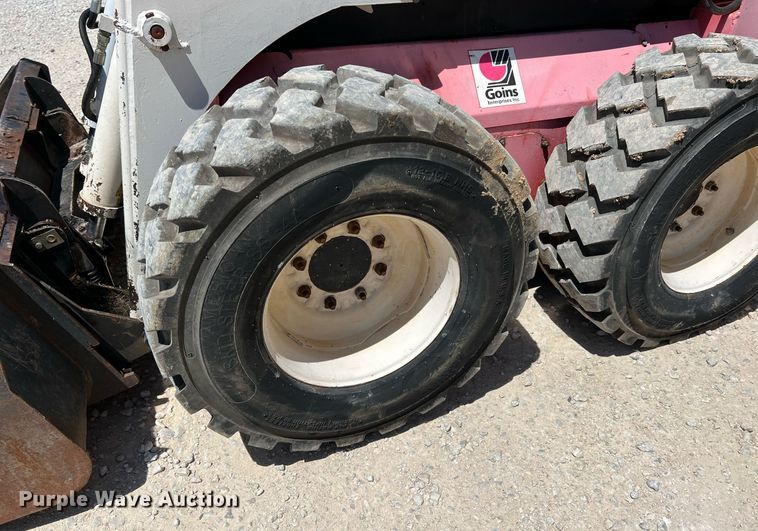 image for item LG9094 Scat Trak 1700C  skid steer loader