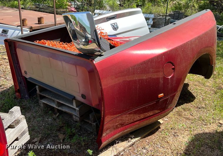 image for item LG9096 (2) Dodge pickup beds