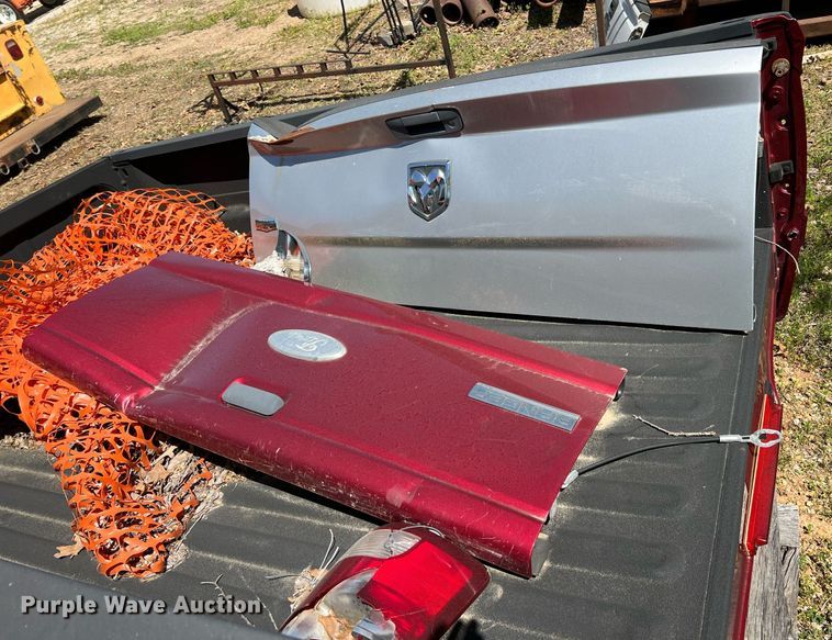 image for item LG9096 (2) Dodge pickup beds