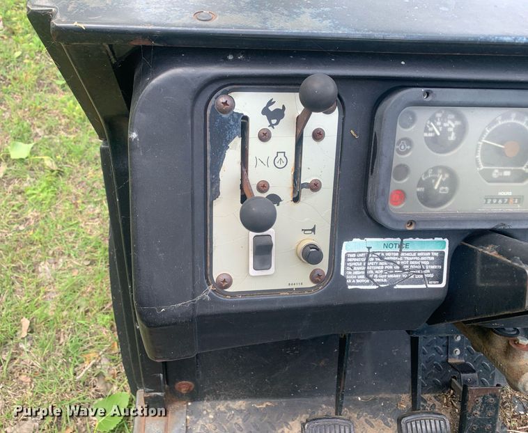 image for item LH9567 1999 Cushman Turf-Truckster  utility vehicle