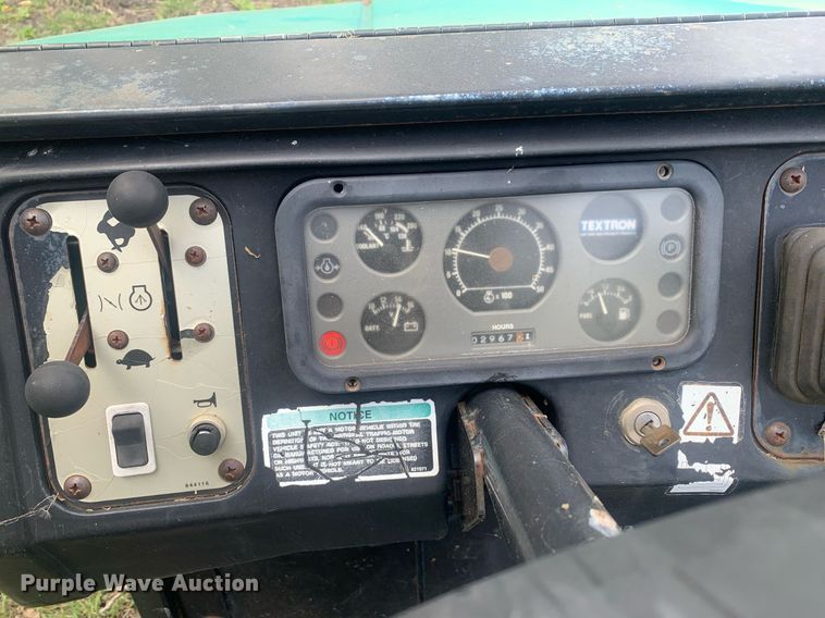 image for item LH9567 1999 Cushman Turf-Truckster  utility vehicle