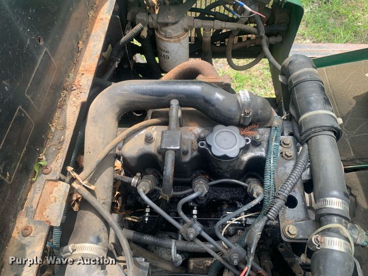 image for item LH9567 1999 Cushman Turf-Truckster  utility vehicle