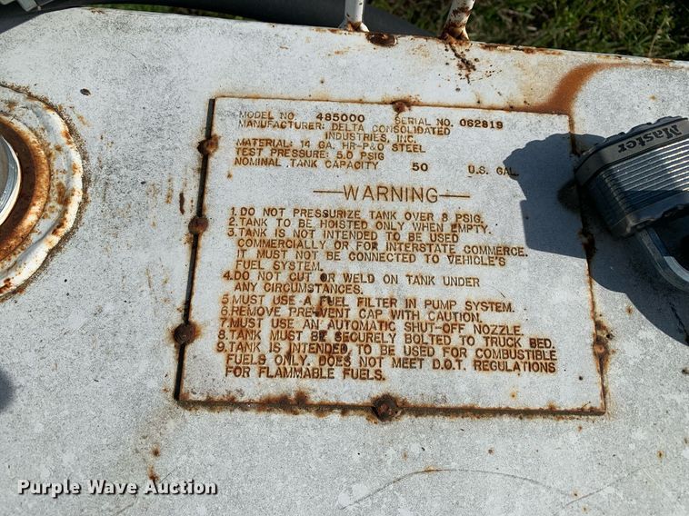 image for item LH9592 (6) auxiliary fuel tanks