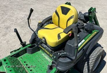 image for item LI9662 John Deere Z950R  ZTR lawn mower