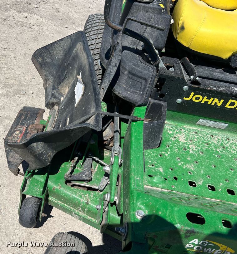 image for item LI9663 John Deere Z950R  ZTR lawn mower