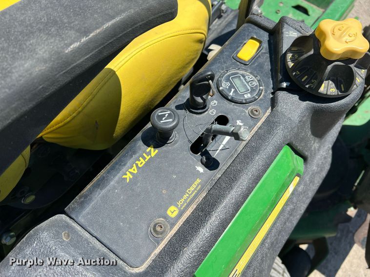 image for item LI9663 John Deere Z950R  ZTR lawn mower