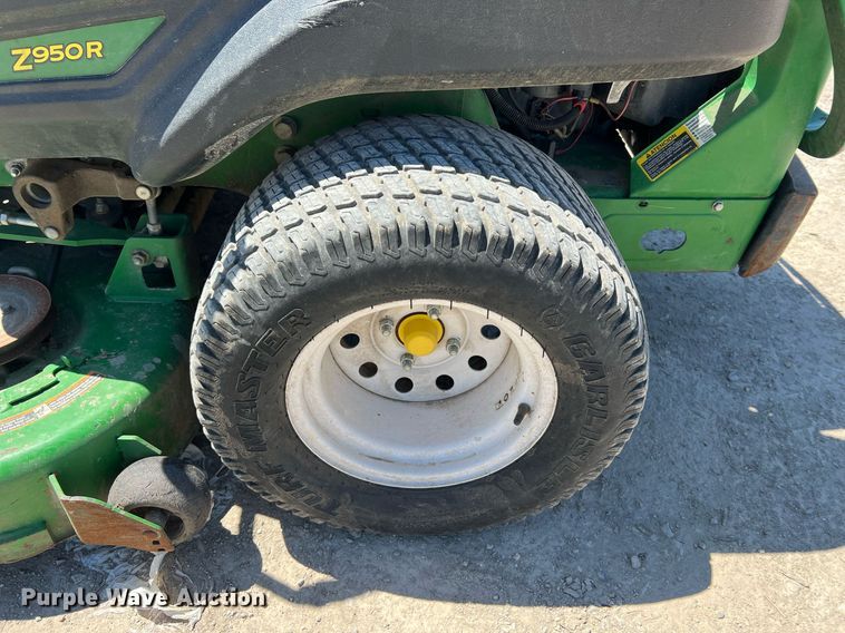 image for item LI9663 John Deere Z950R  ZTR lawn mower