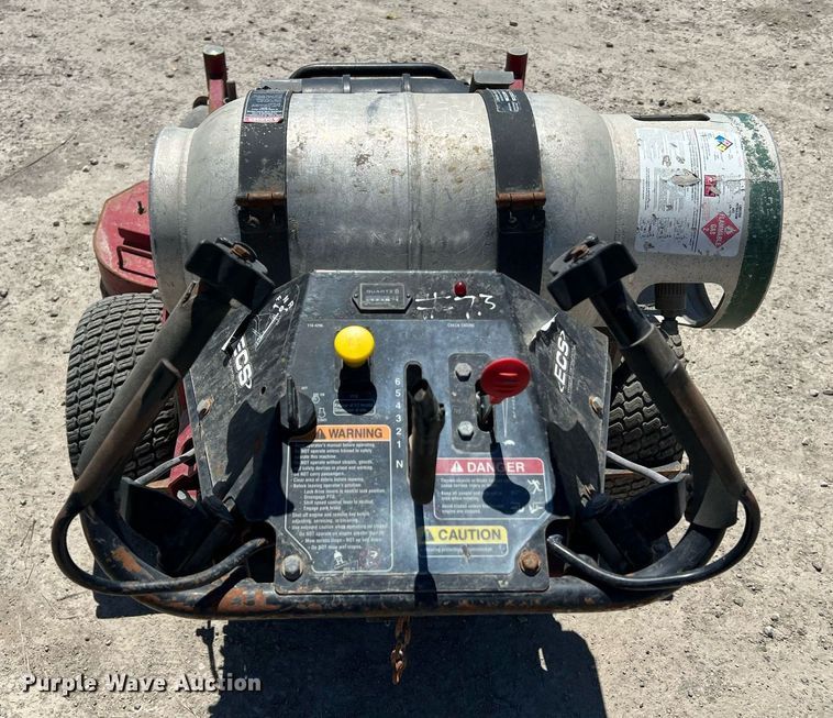 image for item LI9664 Exmark X-Series  ZTR lawn mower