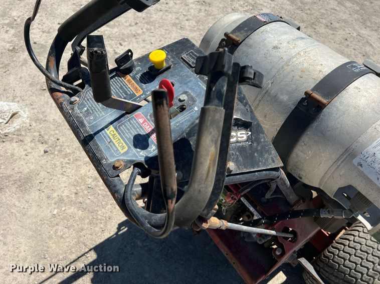 image for item LI9664 Exmark X-Series  ZTR lawn mower