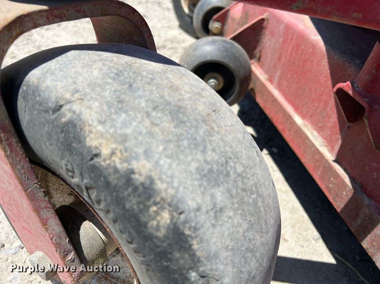 image for item LI9664 Exmark X-Series  ZTR lawn mower