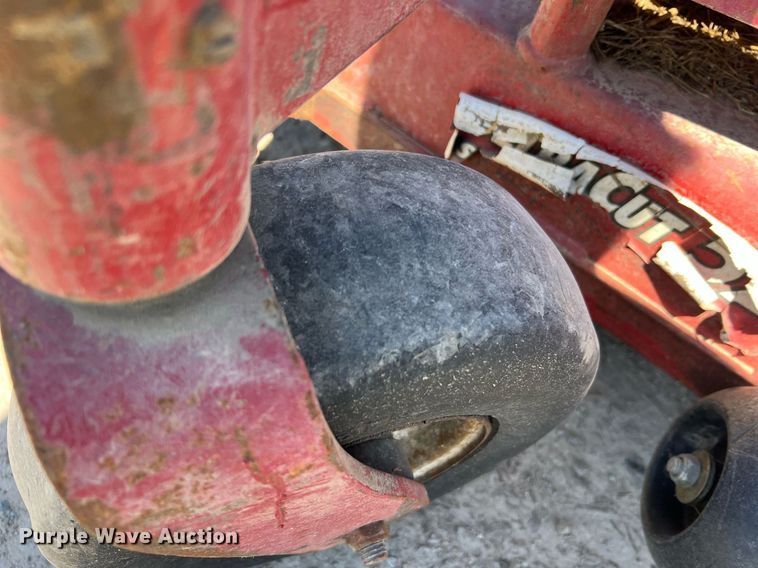 image for item LI9664 Exmark X-Series  ZTR lawn mower