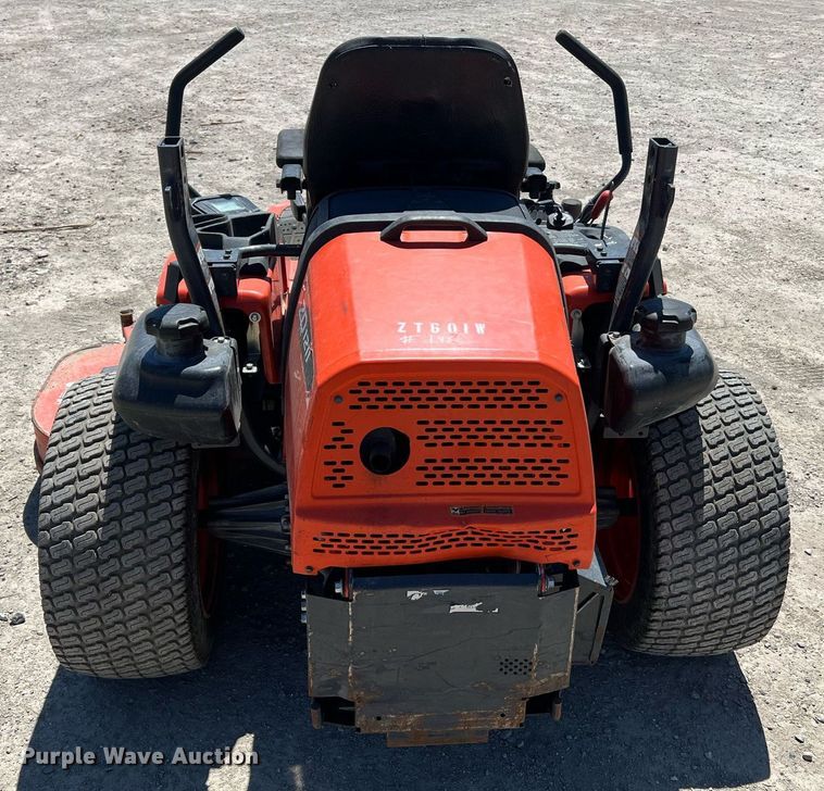 image for item LI9665 Kubota ZD1211  ZTR lawn mower