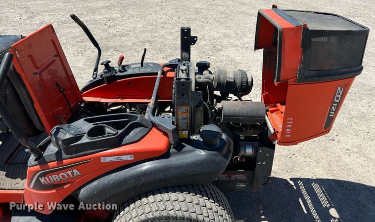 image for item LI9665 Kubota ZD1211  ZTR lawn mower