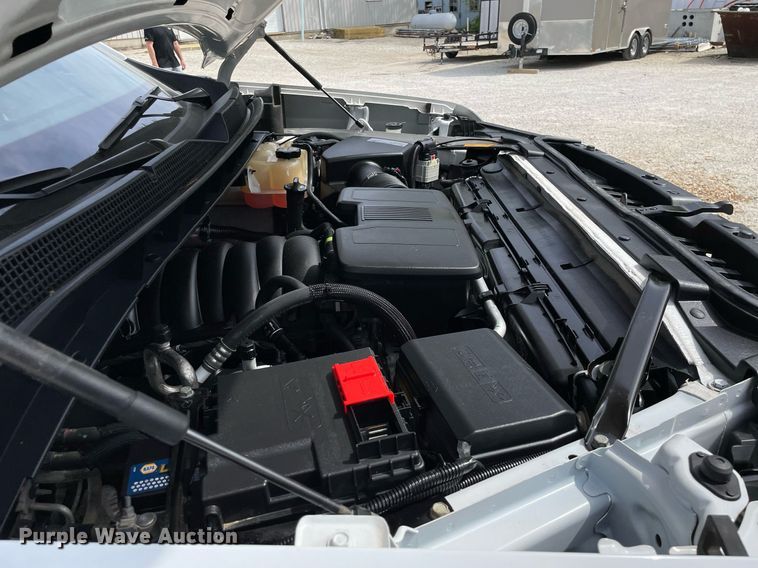 image for item LJ9631 2019 Chevrolet Silverado 1500  Double Cab pickup truck