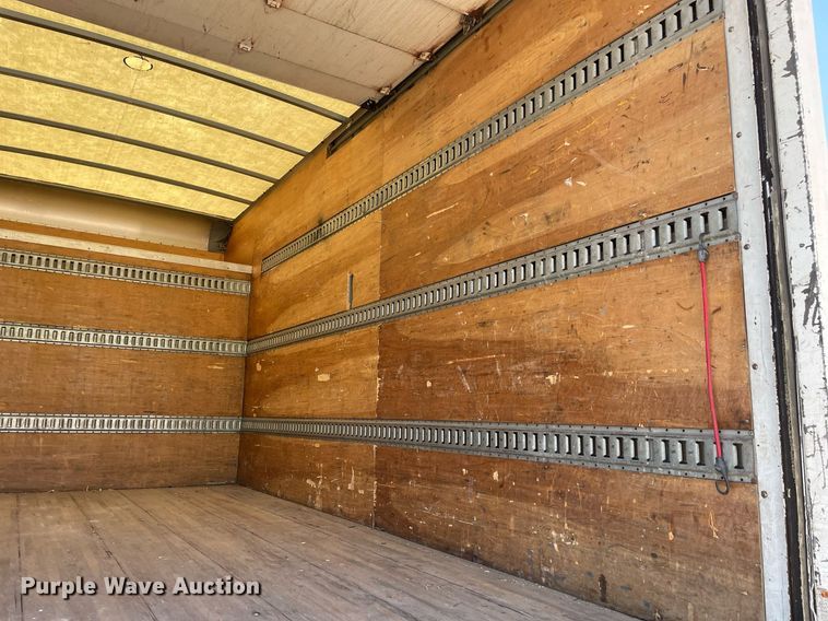 image for item LJ9641 2007 Mitsubishi Fuso FE84D  box truck