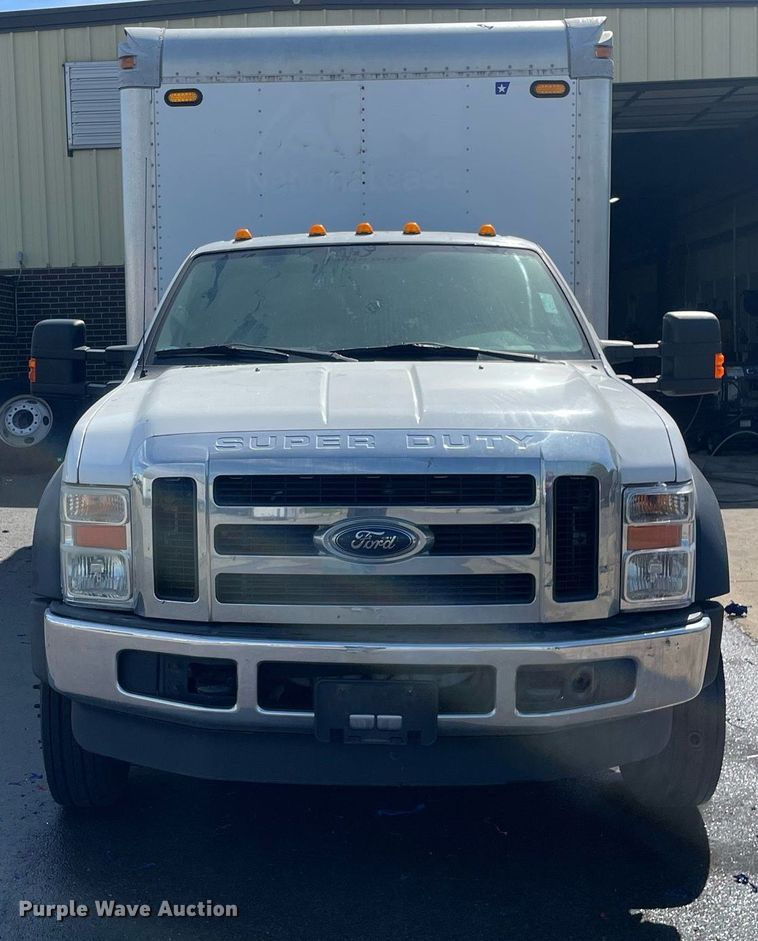 image for item LJ9650 2009  Ford F550 Super Duty XLT  box truck