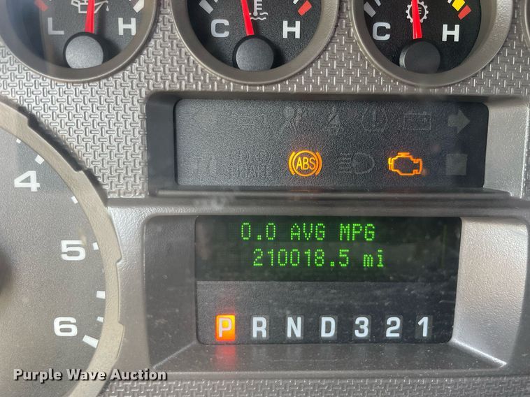 image for item LJ9650 2009  Ford F550 Super Duty XLT  box truck