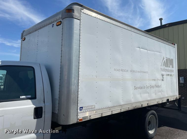 image for item LJ9650 2009  Ford F550 Super Duty XLT  box truck