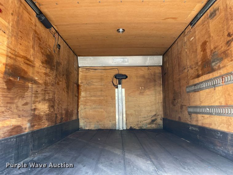 image for item LJ9650 2009  Ford F550 Super Duty XLT  box truck