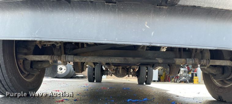 image for item LJ9650 2009  Ford F550 Super Duty XLT  box truck