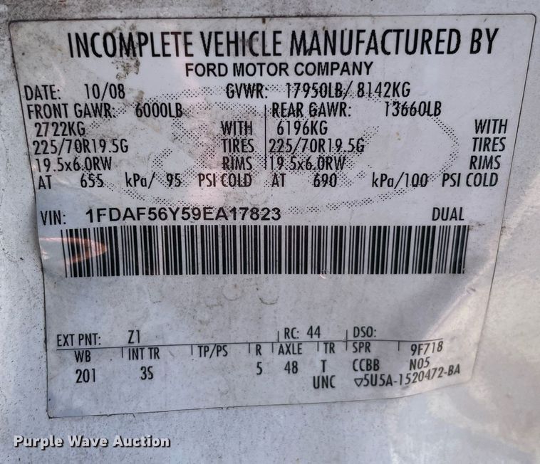 image for item LJ9650 2009  Ford F550 Super Duty XLT  box truck