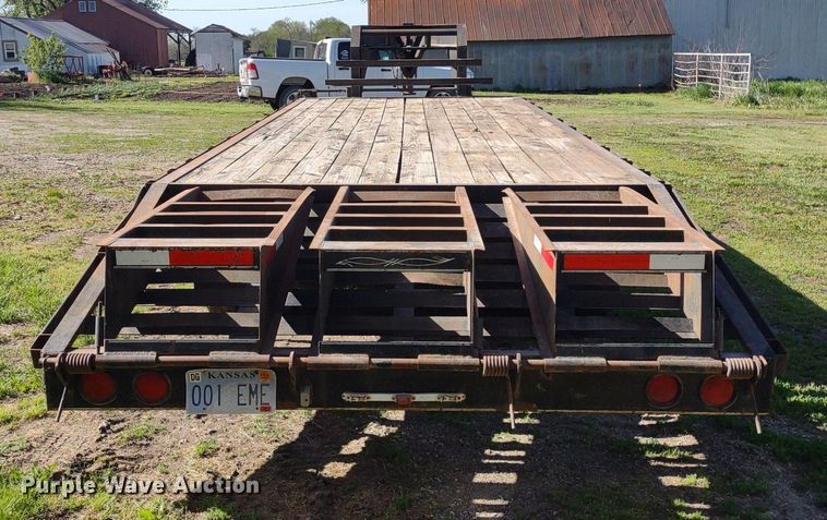 image for item LL9110 1999 Circle M  equipment trailer