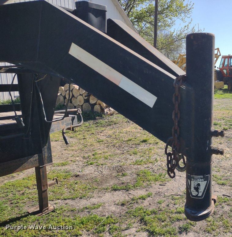 image for item LL9110 1999 Circle M  equipment trailer
