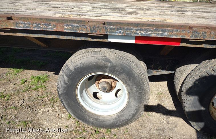 image for item LL9110 1999 Circle M  equipment trailer