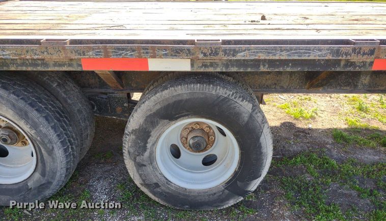 image for item LL9110 1999 Circle M  equipment trailer