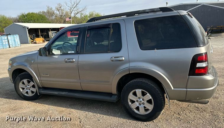 image for item LN9195 2008 Ford Explorer XLT  SUV