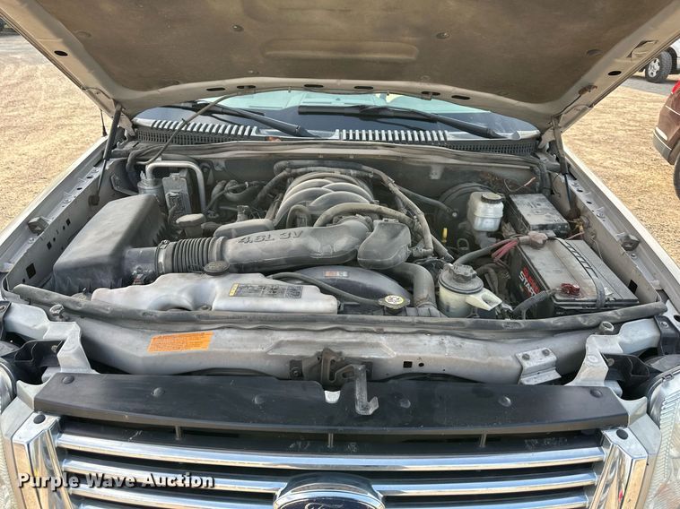 image for item LN9195 2008 Ford Explorer XLT  SUV