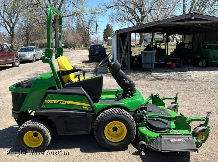 image for item LN9423 2017 John Deere 1580  lawn mower