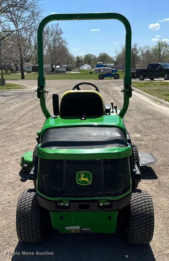 image for item LN9423 2017 John Deere 1580  lawn mower