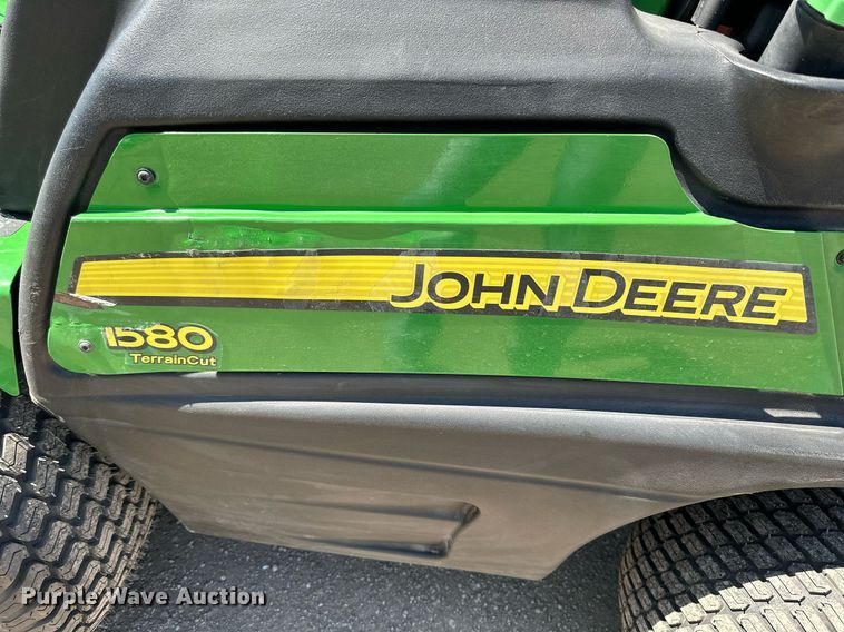 image for item LN9423 2017 John Deere 1580  lawn mower