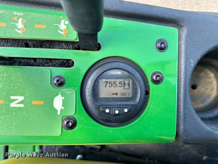 image for item LN9423 2017 John Deere 1580  lawn mower