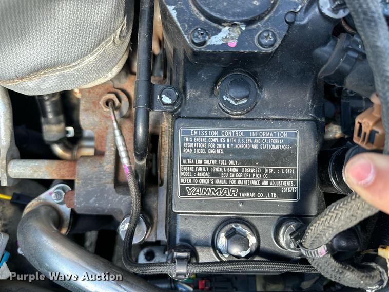 image for item LN9423 2017 John Deere 1580  lawn mower