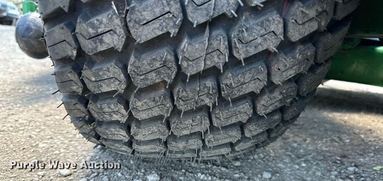 image for item LN9423 2017 John Deere 1580  lawn mower